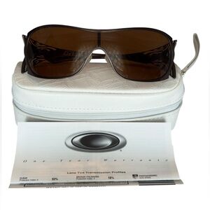 Oakley Liv Brown Shield Sunglasses w/ Case